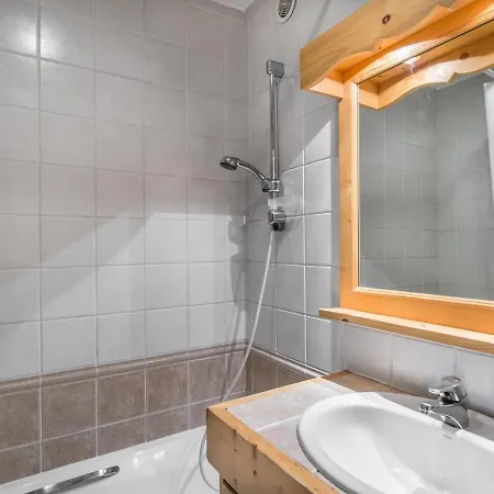 2 Confortable, Balcon, Ascenseur, En Plein Centre De Megeve, Animaux Admis - Fr-1-453-107 Apartment *