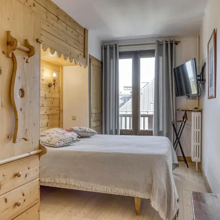 Apartment 2 Confortable, Balcon, Ascenseur, En Plein Centre De Megeve, Animaux Admis - Fr-1-453-107 Megeve