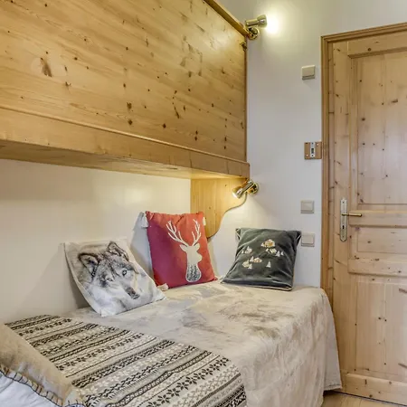 2 En Centre-ville A Avec Balcon Et Wifi - Fr-1-453-107 * Megève